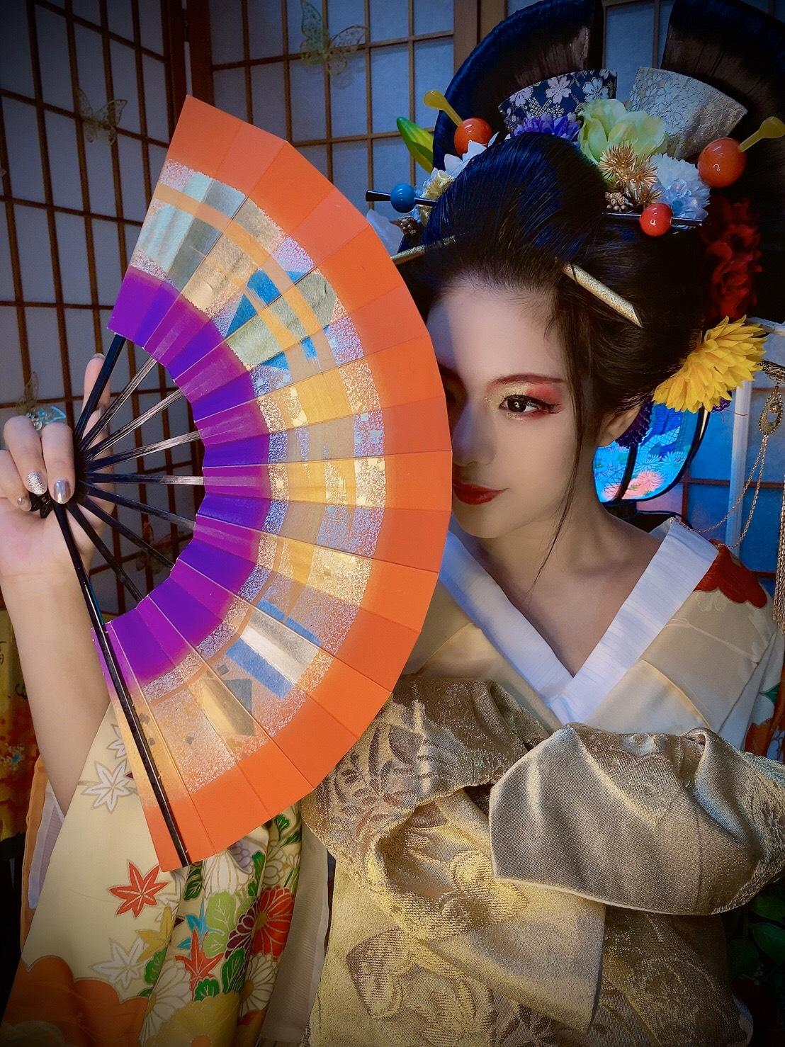 ご予約お待ちしてます