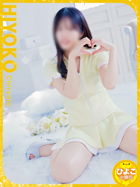 山田 りな