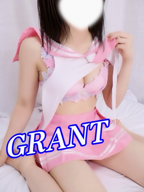 ヒナ✨18歳美少女
