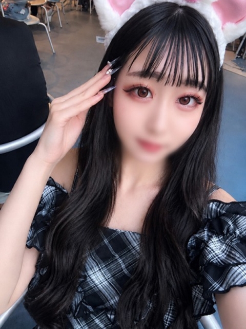 三上せれん