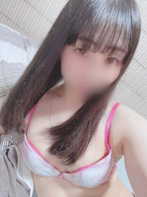 もも【低身長❤️童顔❤️可愛い】