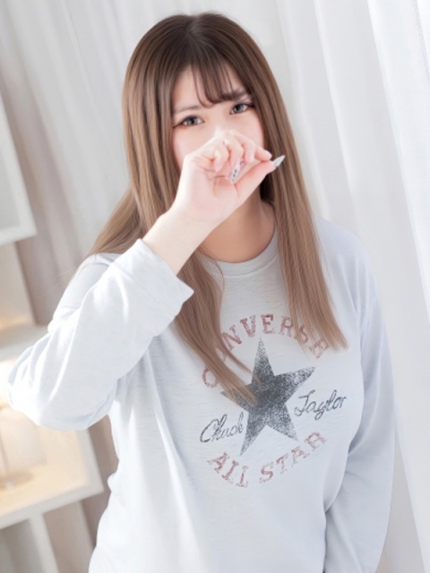みい