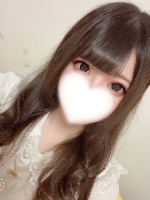 みい