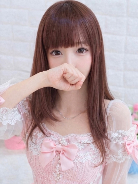 ゆりな