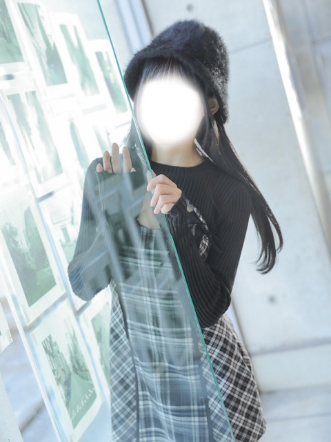 三上 ここあ